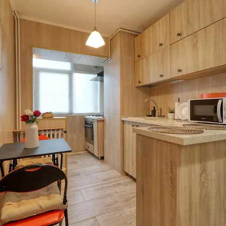 Guest - 11 * Bucharest