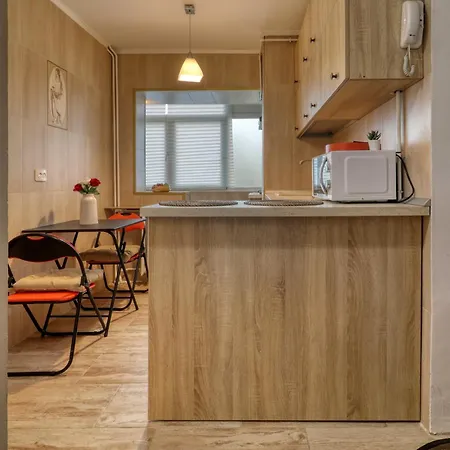 Guest - 11 Apartamento *