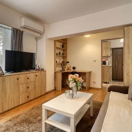 Guest - 11 * Bucharest