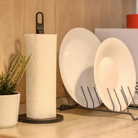 Guest - 11 Apartment *