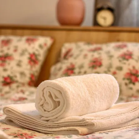 Guest - 11 Apartment Bucharest