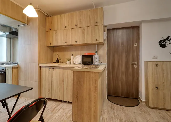 Appartement Guest - 11 *